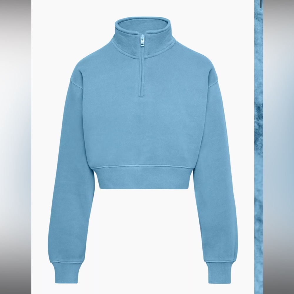 COPY - COPY - NWOT - Aritzia TNA Cozy Fleece Perfect 1/4 Zip Sweatshirt